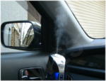 超音波加湿器で除菌・抗菌・消臭剤「銀さん銅さん」を噴霧。　建物内だけでなく車でも威力を発揮。